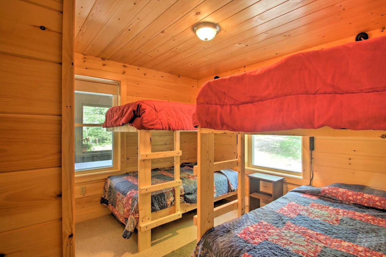 Family Cabin With Beach Access On Panther Pond Raymond Luaran gambar